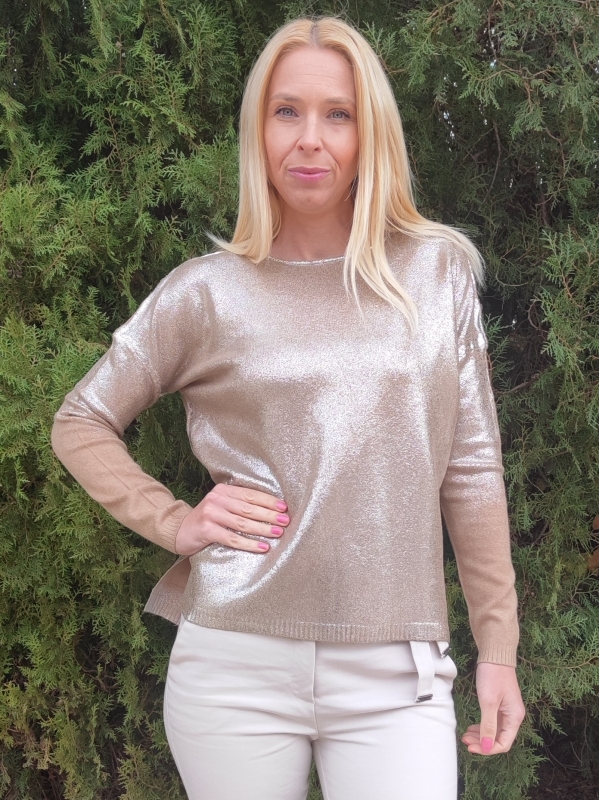 Women's blouse with silver effect 