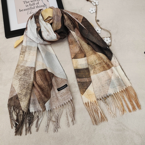 Women's cashmere scarf 