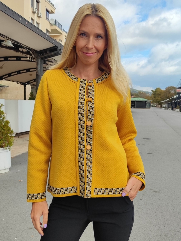 Women's jacket-style vest