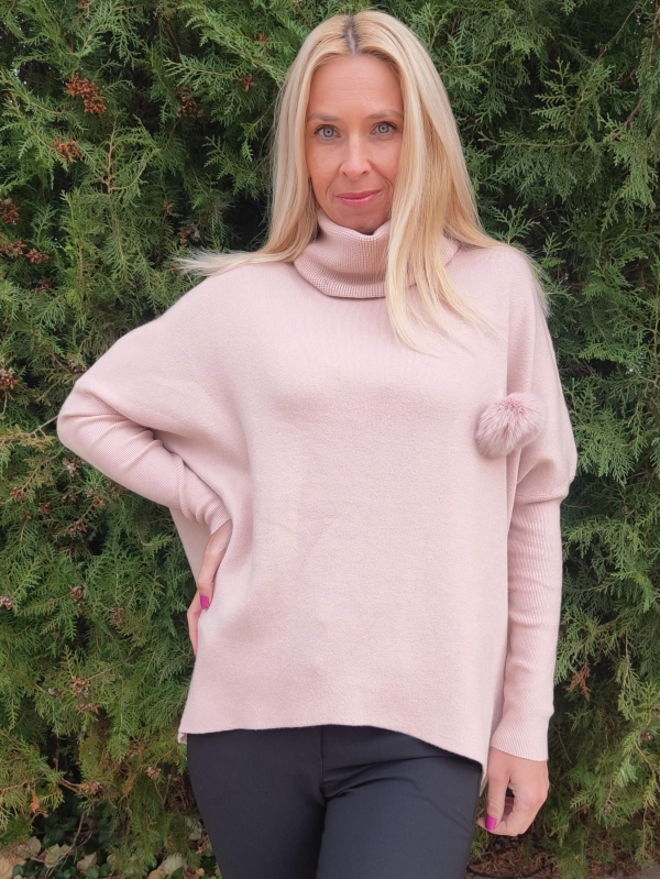 Розов италиански дамски пуловер с поло яка и декоративен елемент, универсален размер за L, XL и 2XL
