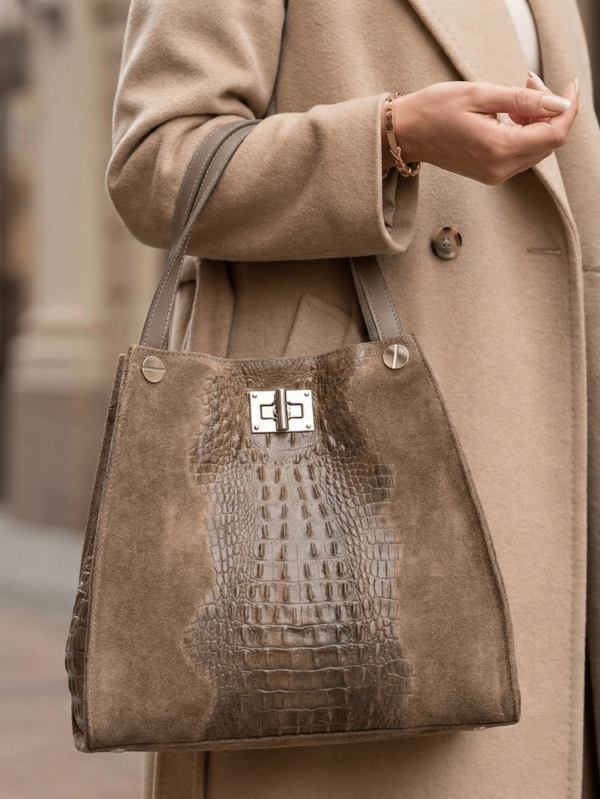 Елегантна италианска чанта от естествена кожа и велур – Кафява с кроко ефект | Vera Pelle