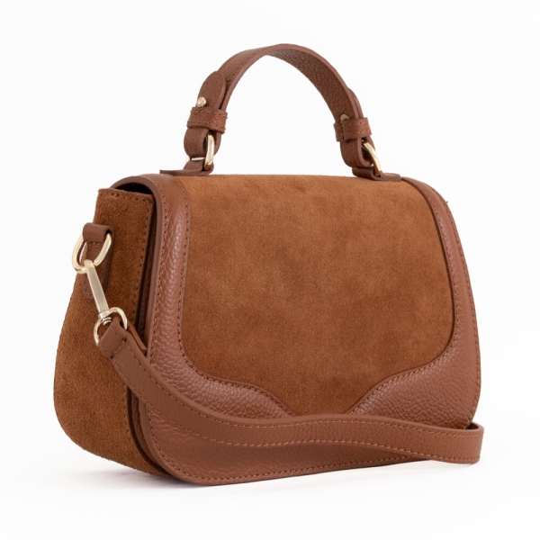 Кафява италианска дамска чанта от естествена кожа и велур лицева част