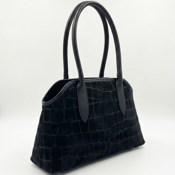 Women's Italian bag made of genuine suede and leather (Vera Pelle) in black.