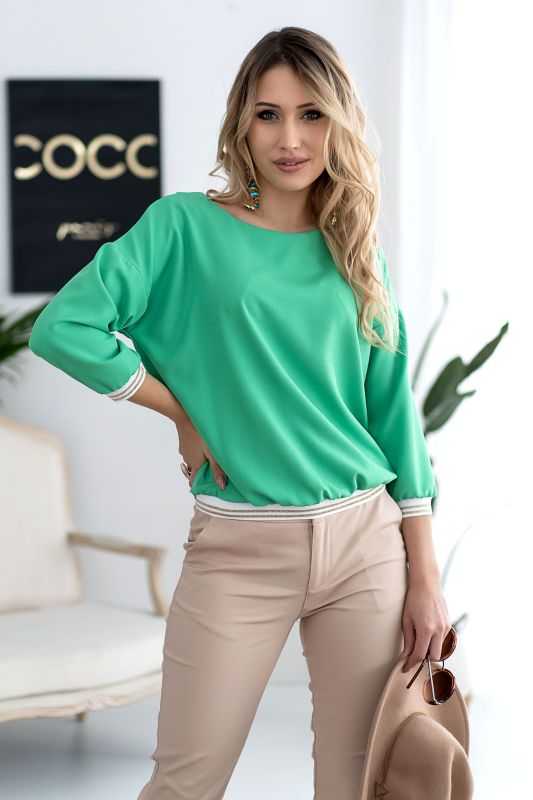 Solid color women's blouse