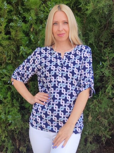 Elegant women's blouse 