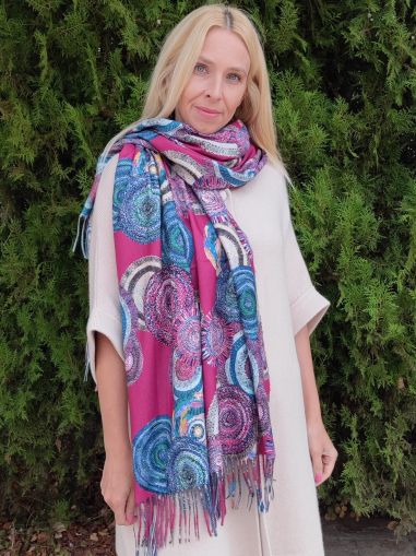 Women's cashmere scarf