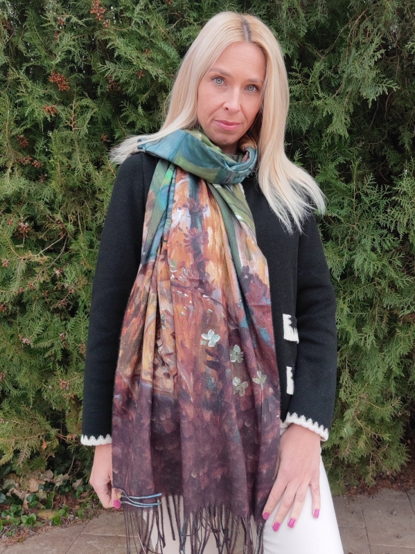 Women's cashmere scarf