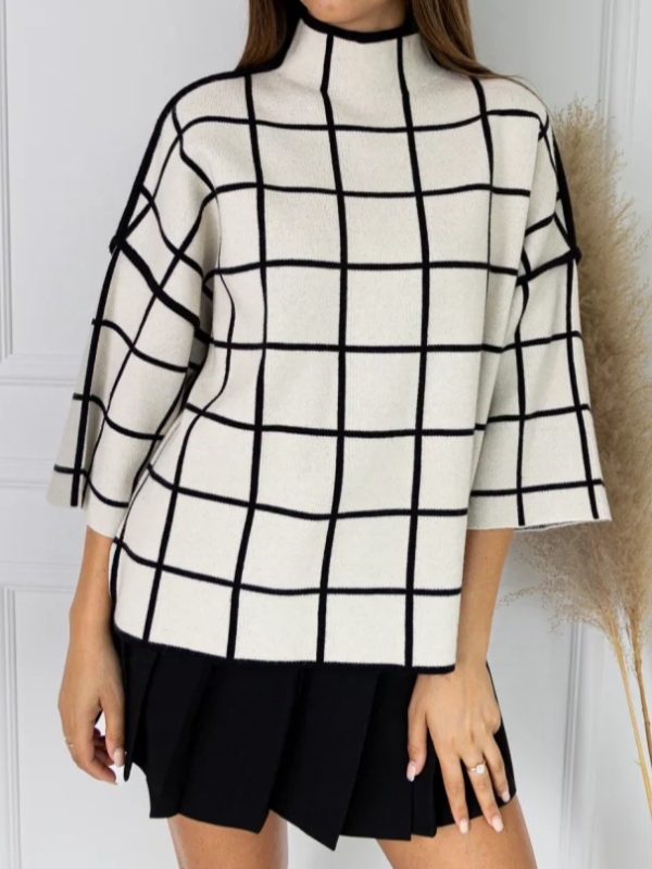 Women's blouse in black and white 