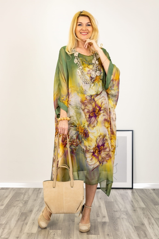 Silk dress in green