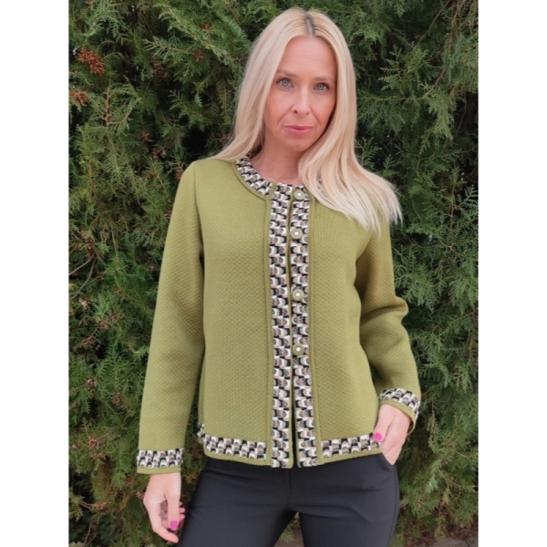 Women's jacket-style vest in green