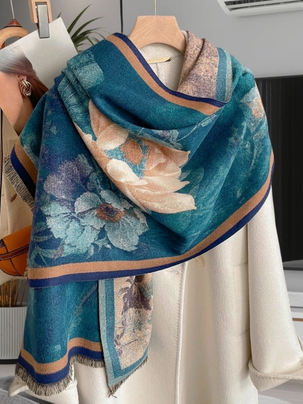 Double-faced winter  scarf