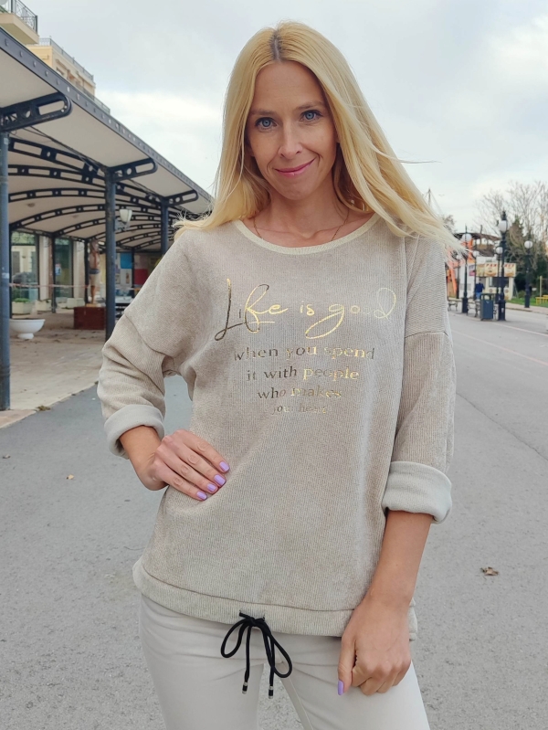 Women's beige blouse with inspiring golden inscription "Life is Good" – Sporty-elegant style