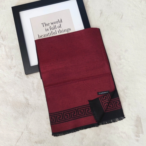 Men's cashmere scarf "Classic Comfort"
