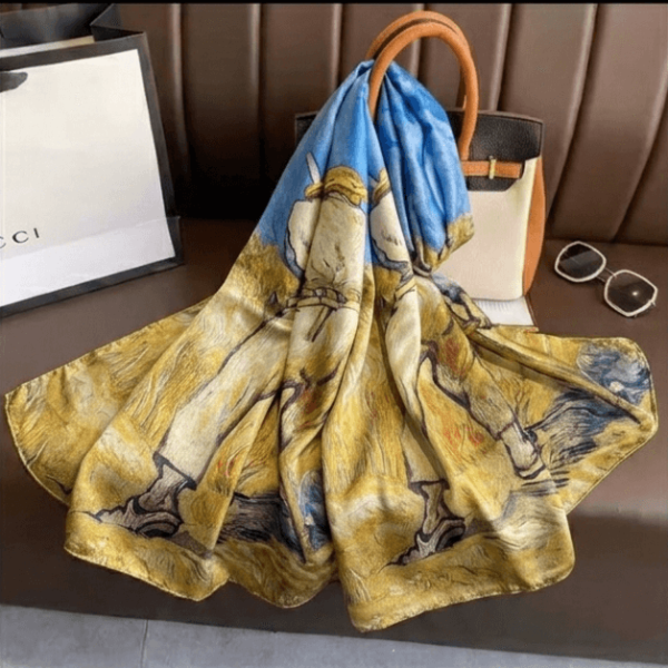 Луксозен дамски копринен шал с размери 70/180 см