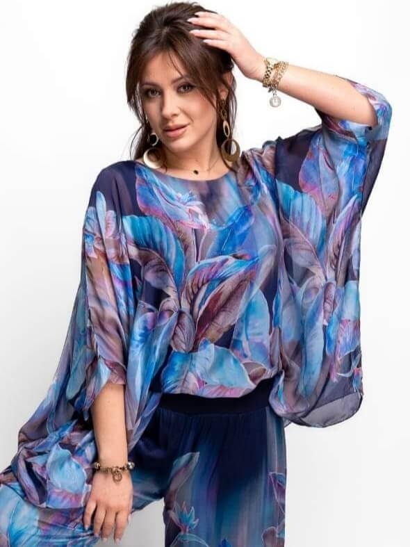 Women's silk tunic in blue and purple with large floral motifs and a loose fit
