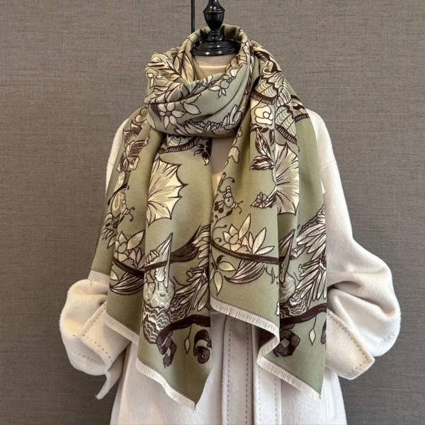 Women's scarf with floral motifs in green and beige
