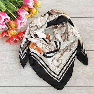Women's scarf 