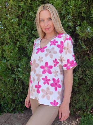 Women's blouse with short sleeves 