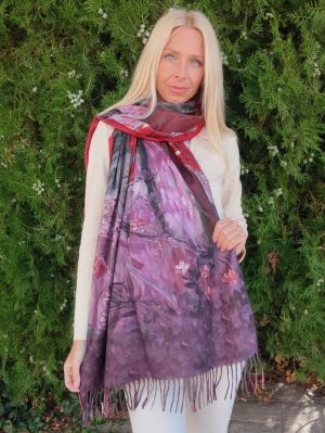 Women's cashmere scarf