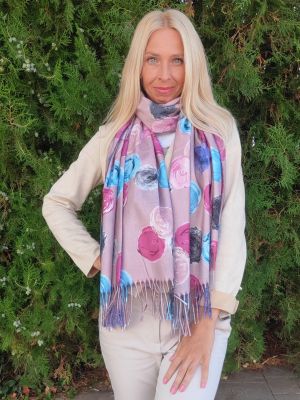 Women's cashmere scarf 