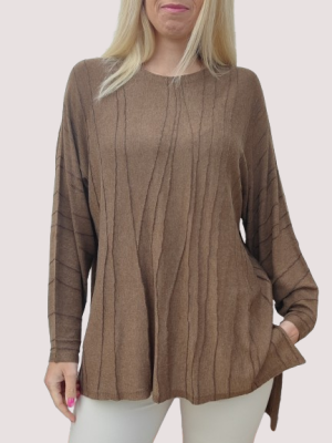 Women's fine knit blouse