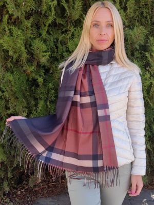 Women's cashmere scarf