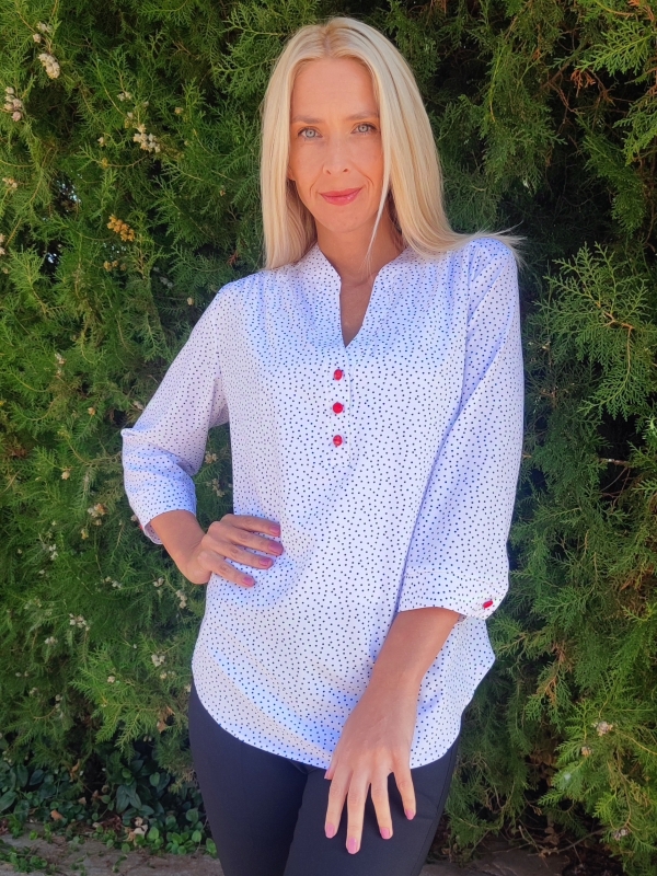 Elegant women's blouse 