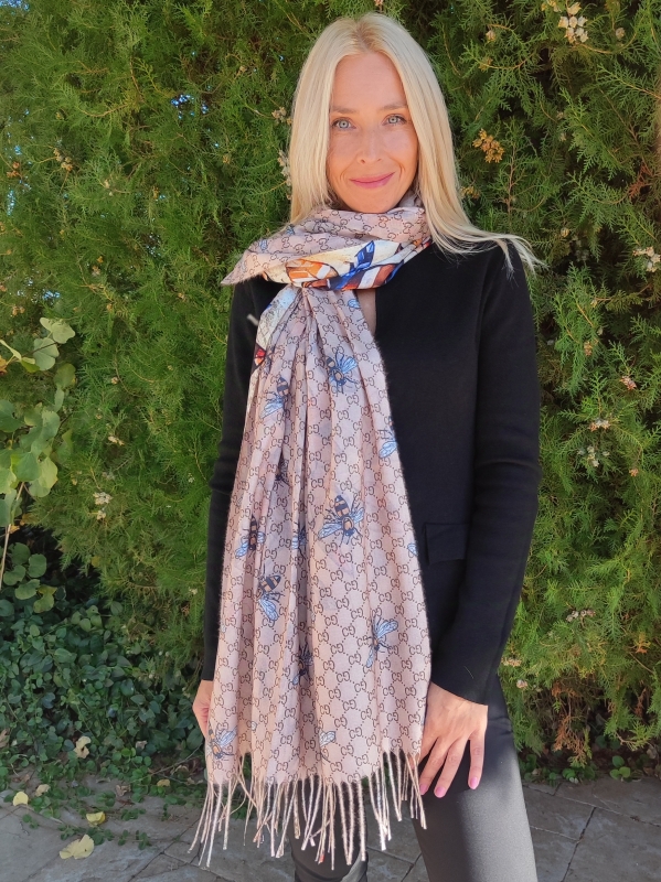 Double face cashmere scarf