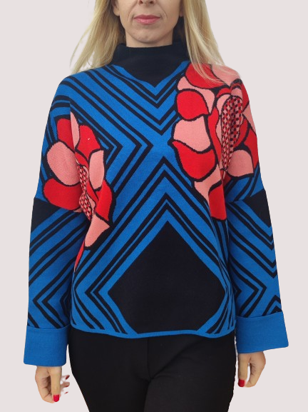 Women's sweater in blue with a flower.