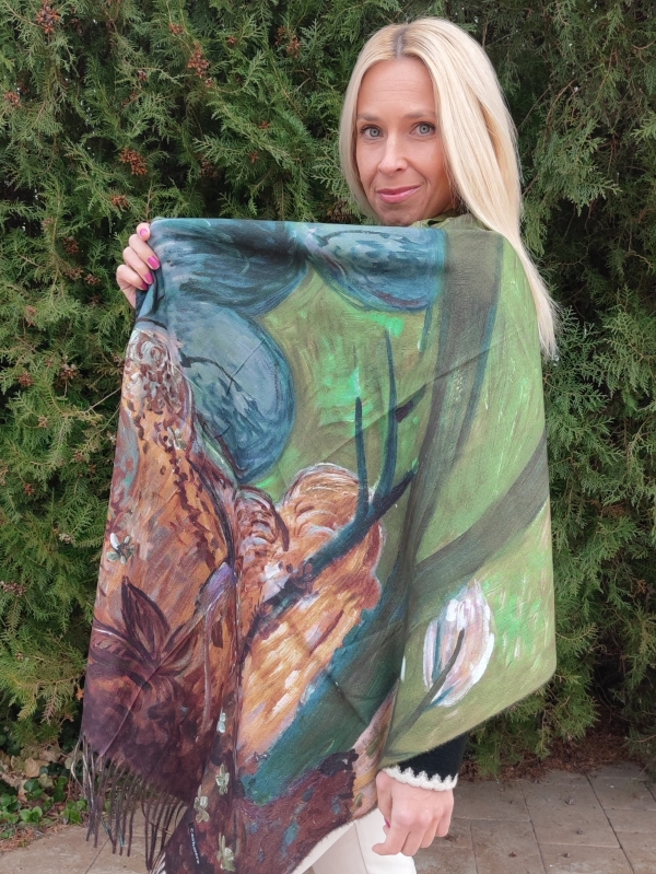 Women's cashmere scarf