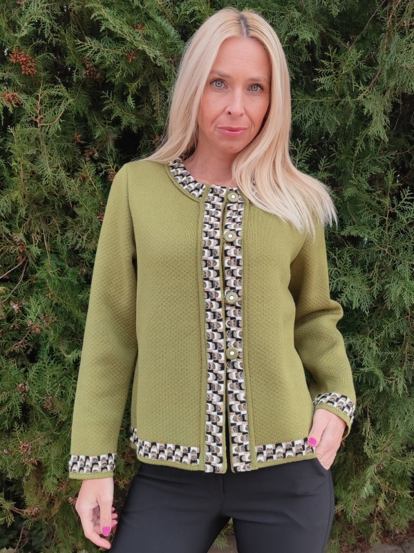 Women's jacket-style vest in green