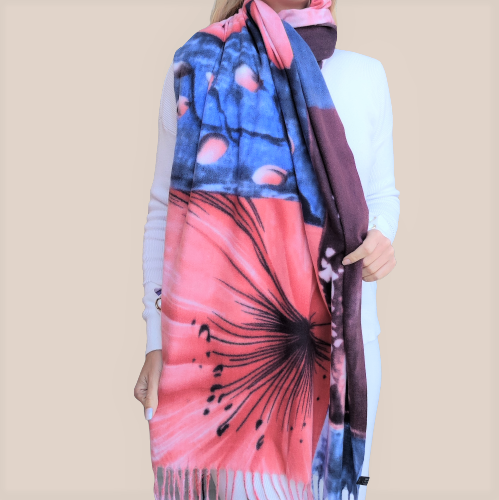 Women's cashmere scarf