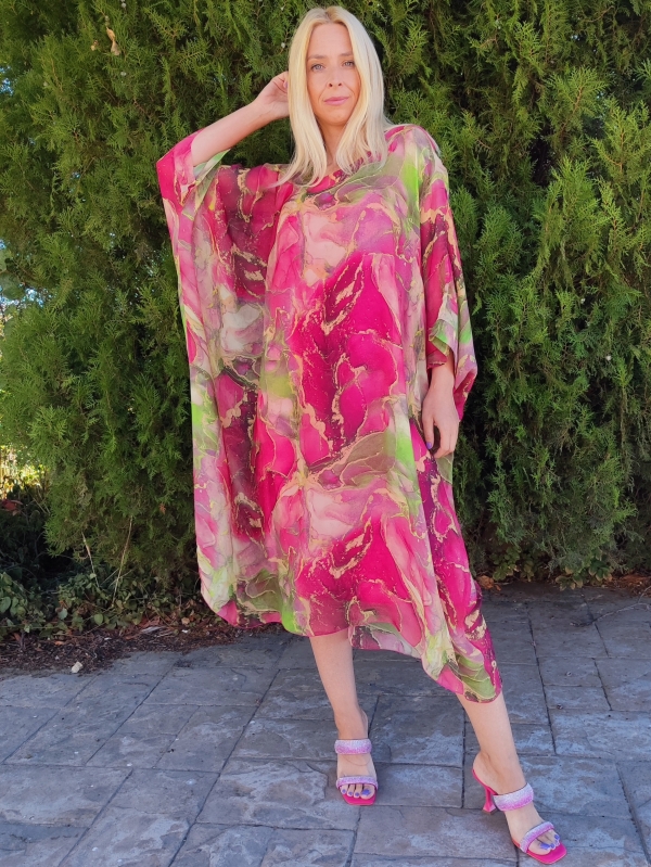 Silk dress in iridescent shades - cyclamen