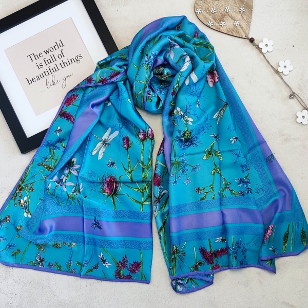 Modern women's scarf in blue and purple with a floral design - an elegant accessory