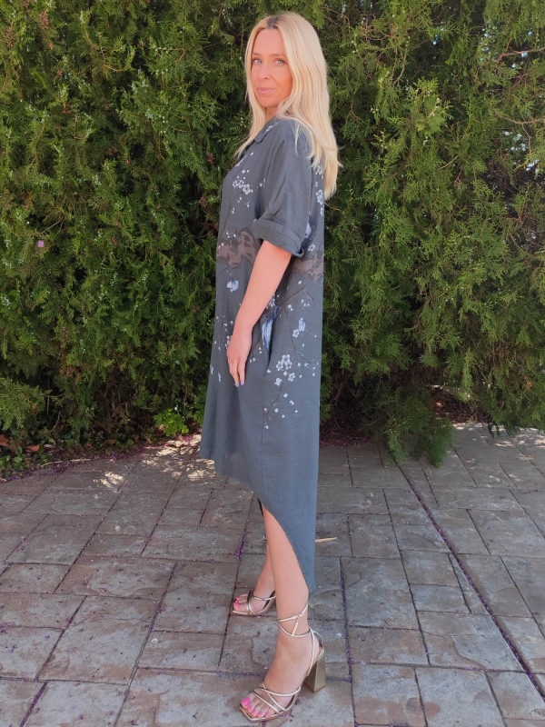 Linen dress with hood in beige
