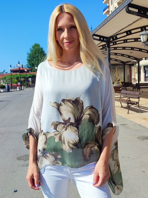 Дамска копринена  туника в бяло и зелени цветя