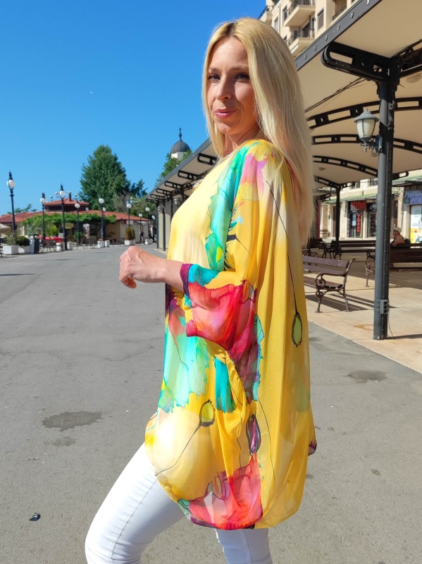  Women's silk tunic with flowers 