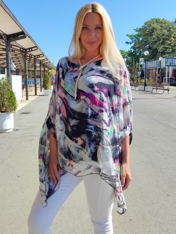  Women's silk tunic with flowers 