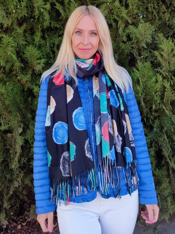 Women's cashmere scarf 