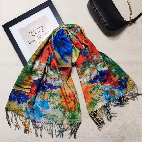Women's cashmere scarf 
