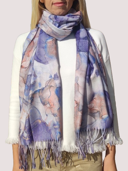 Women's cashmere scarf with marble print