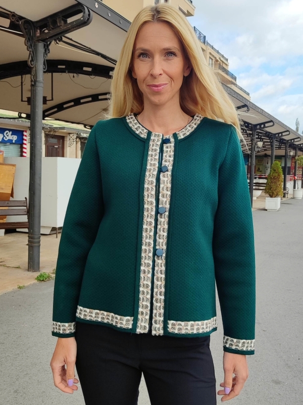 Дамска жилетка в зелено