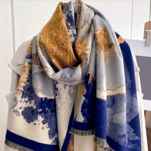 Зимен дамски шал 