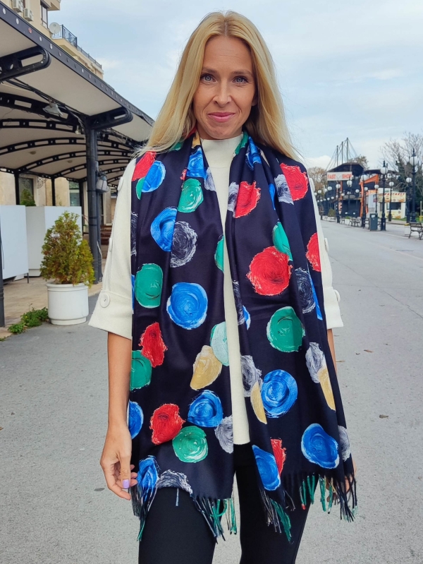 Women's cashmere scarf 