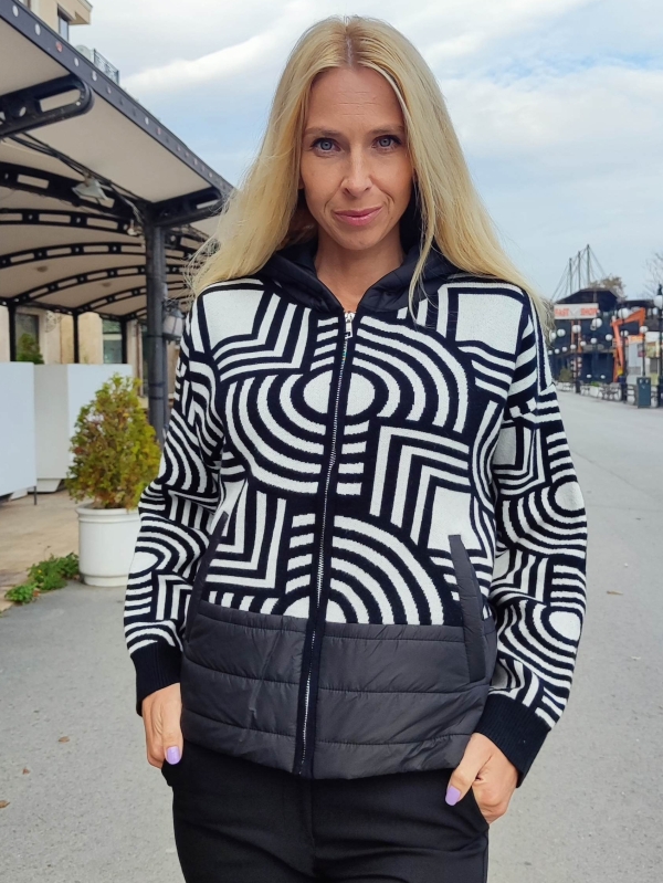 Women's cardigan in an elegant black and white color