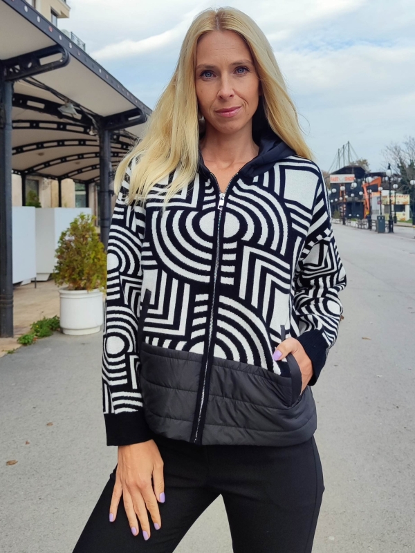 Women's cardigan in an elegant black and white color
