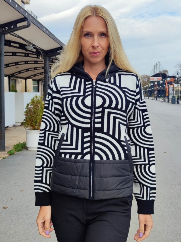 Women's cardigan in an elegant black and white color