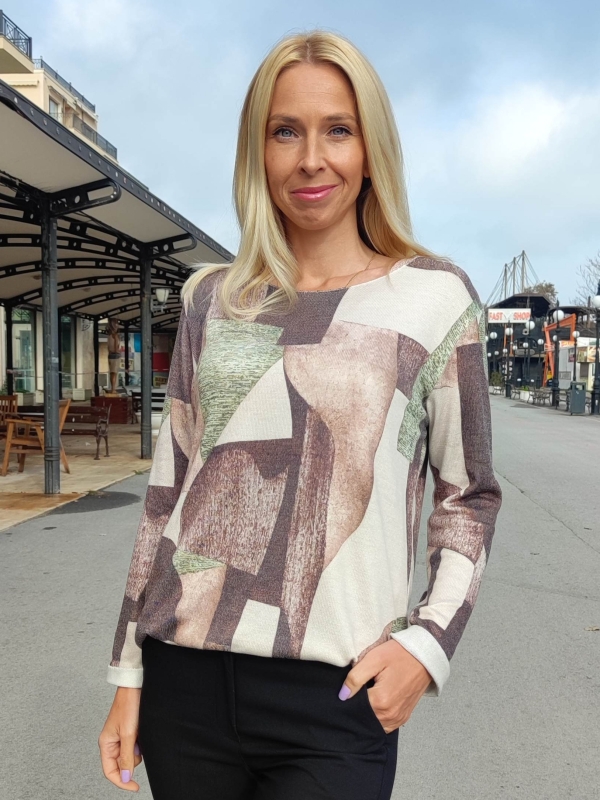 Дамски блуза с геометричен принт в зелено,кафяво и бежово