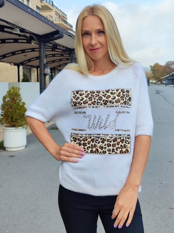 Women's blouse with alpaca