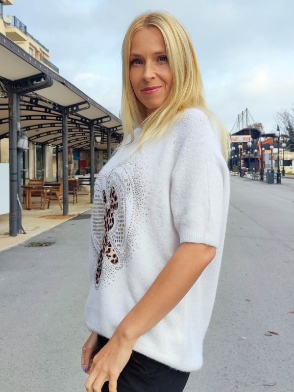 Дамски блуза с алпака в бяло